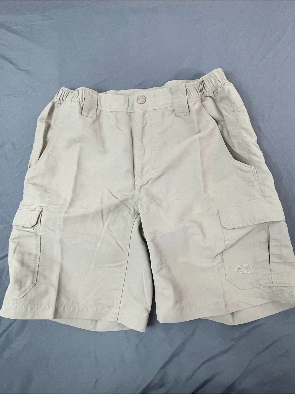 The North Face Men's Cargo Shorts Size M Khaki Adjustable Waist Hiking